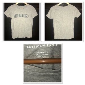 Gray American Eagle T-shirt